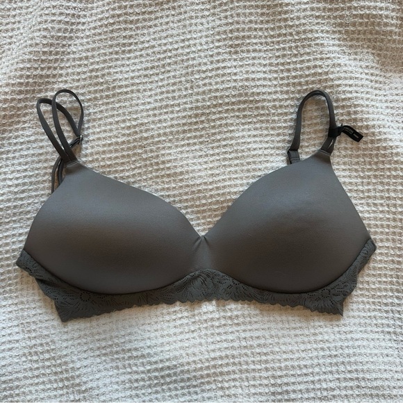 NWT AERIE Real Sunnie Wireless push up bra in grey size 32DD / 32E flower lace - Picture 4 of 9